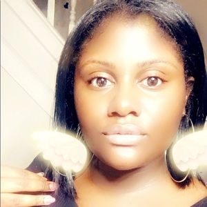 Meet your Posher, Kareema